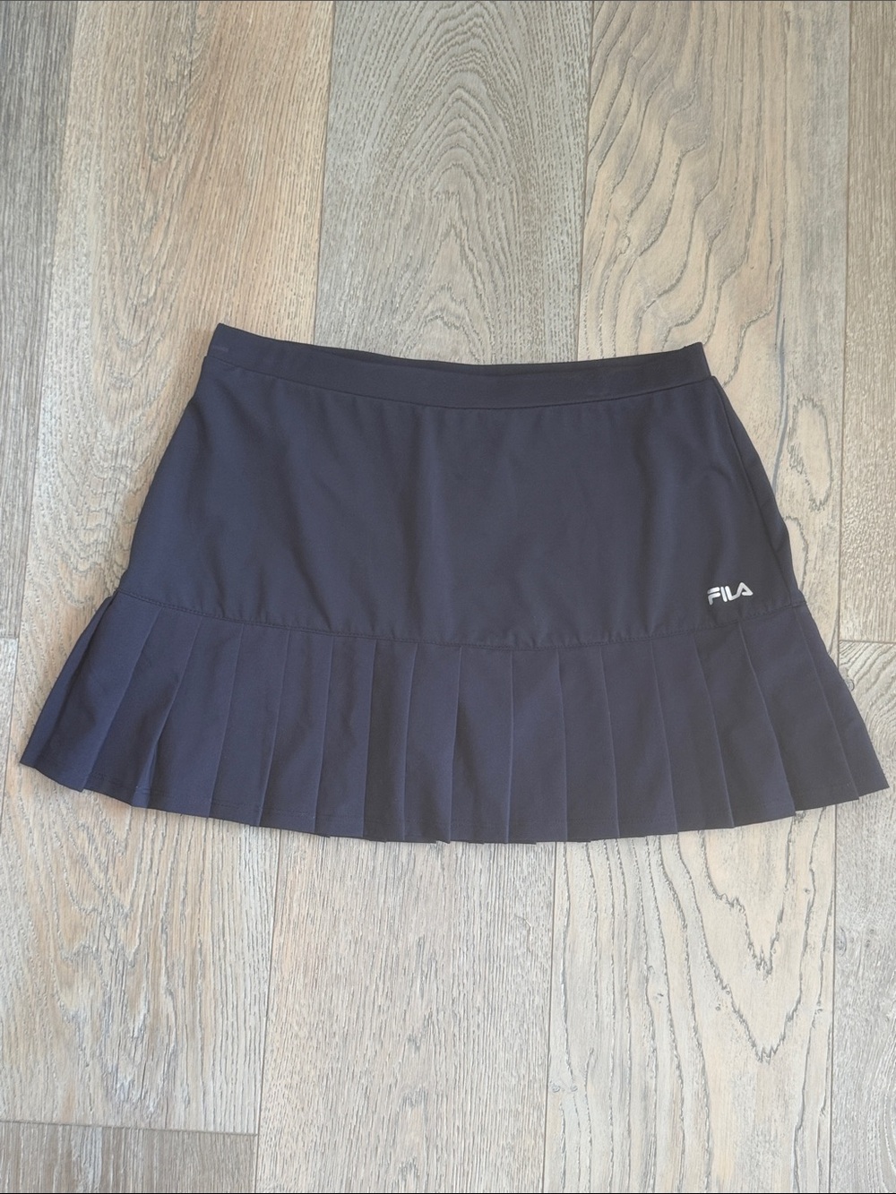 FILA Navy Pleated Athletic Tennis Mini Skirt Skort Attached Shorts-Medium - Picture 2 of 13